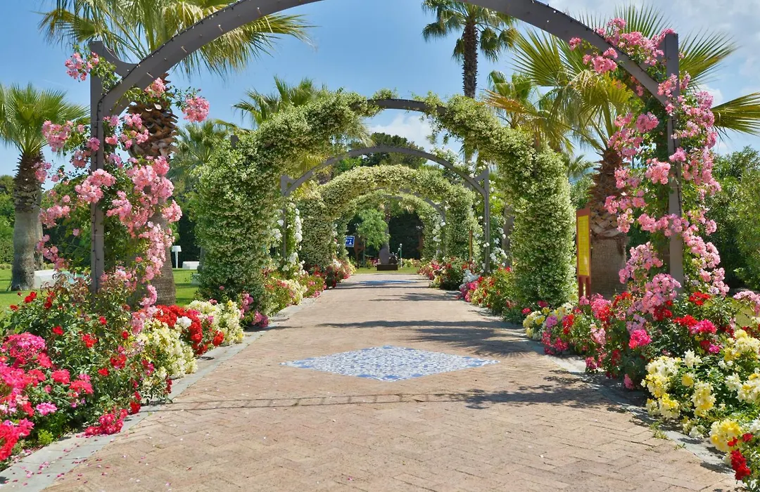 Savoy Hotel & Spa - Preferred Hotels & Resorts-1